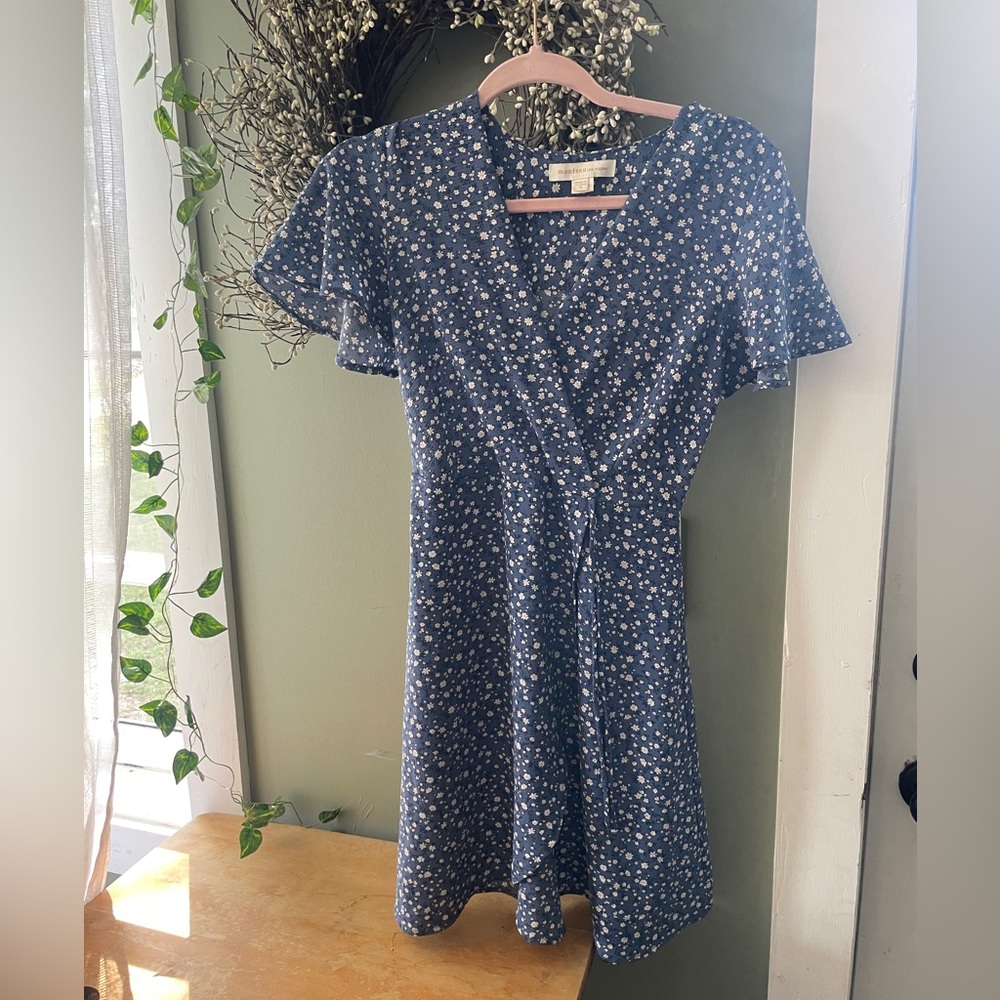 Blue floral minidress